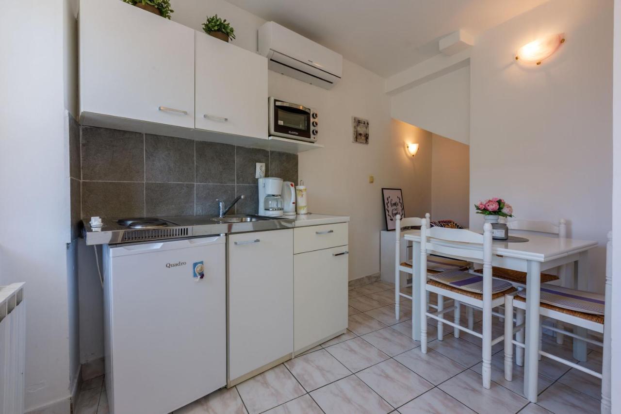 Apartments Kalla Цриквениця Екстер'єр фото