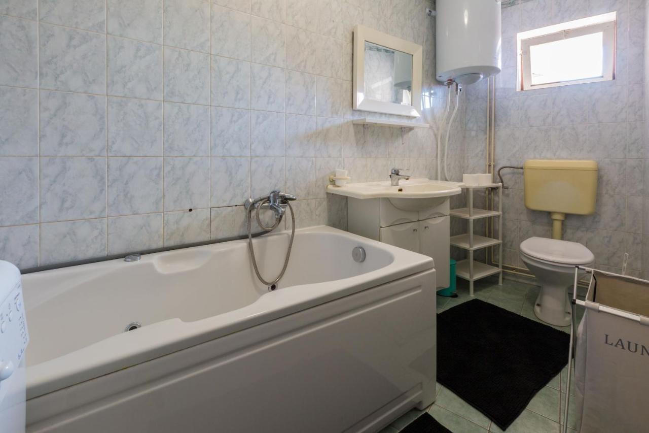 Apartments Kalla Цриквениця Екстер'єр фото