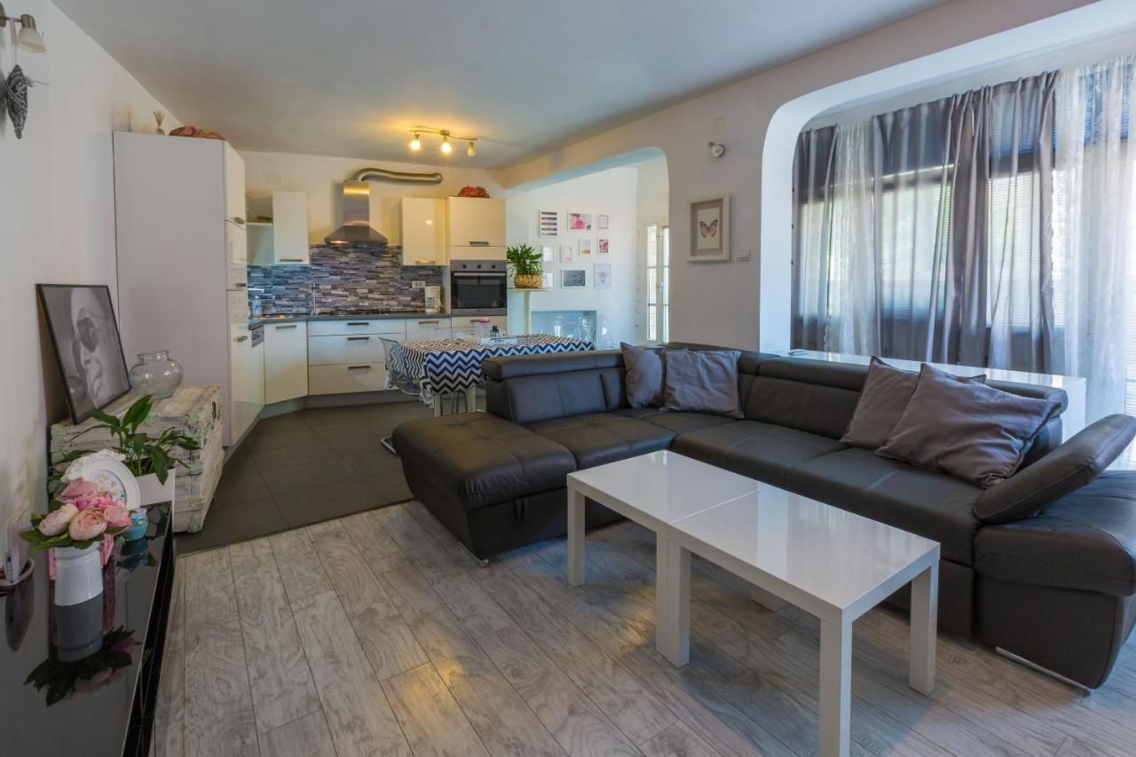 Apartments Kalla Цриквениця Екстер'єр фото